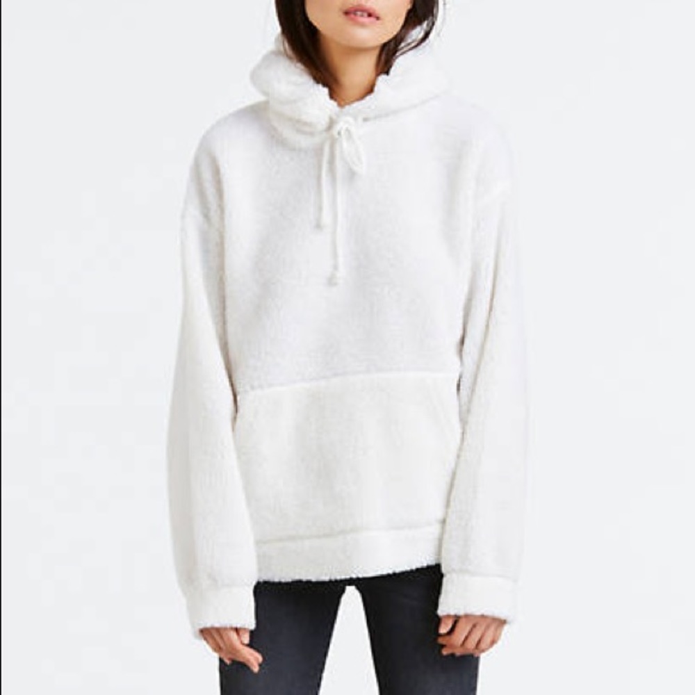 LEVI’S white sherpa hoodie